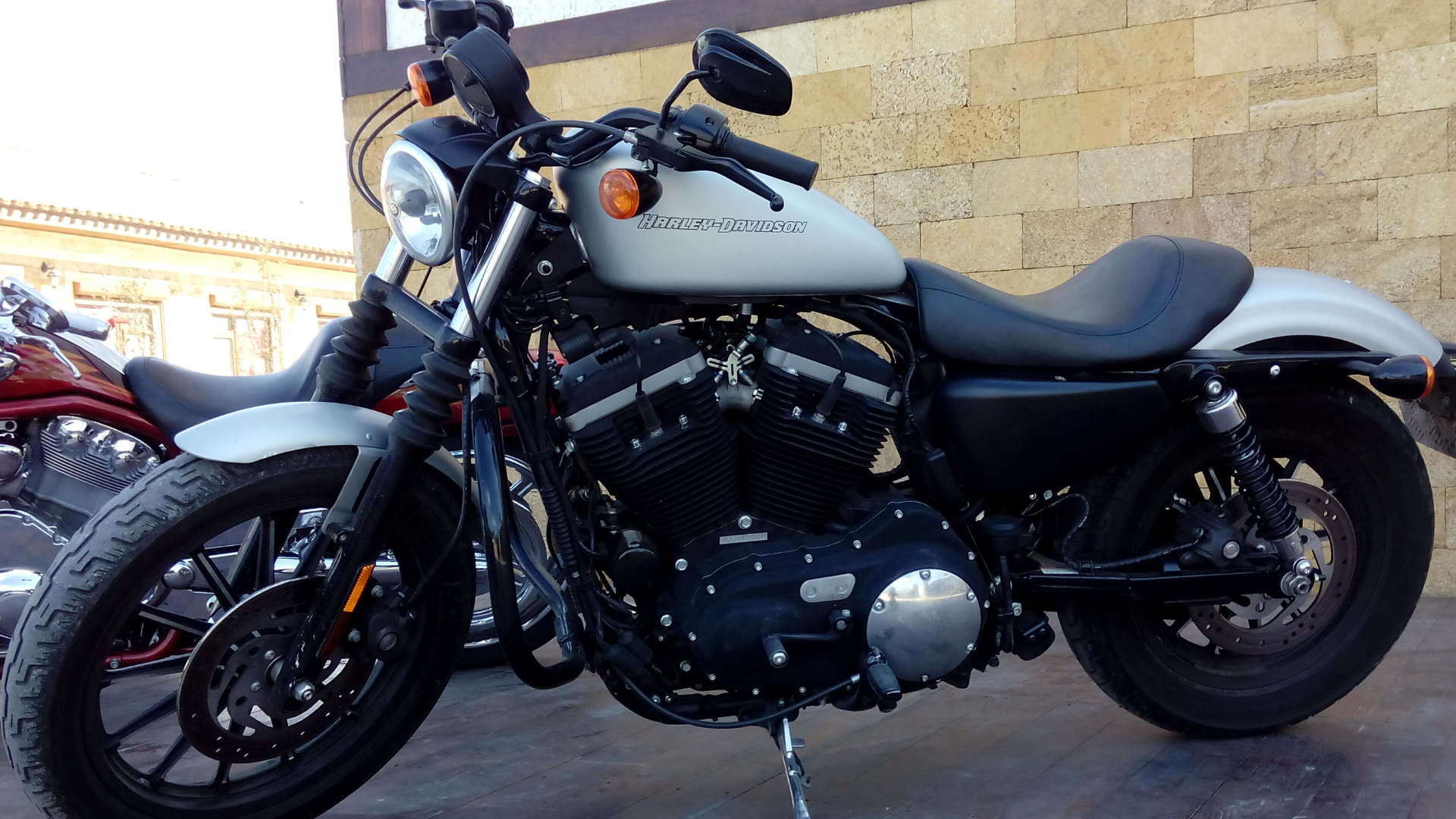 HD Sportster XL 883 N